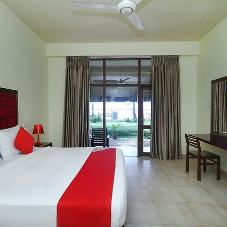 Maresia Beach Villa Wadduwa Room photo