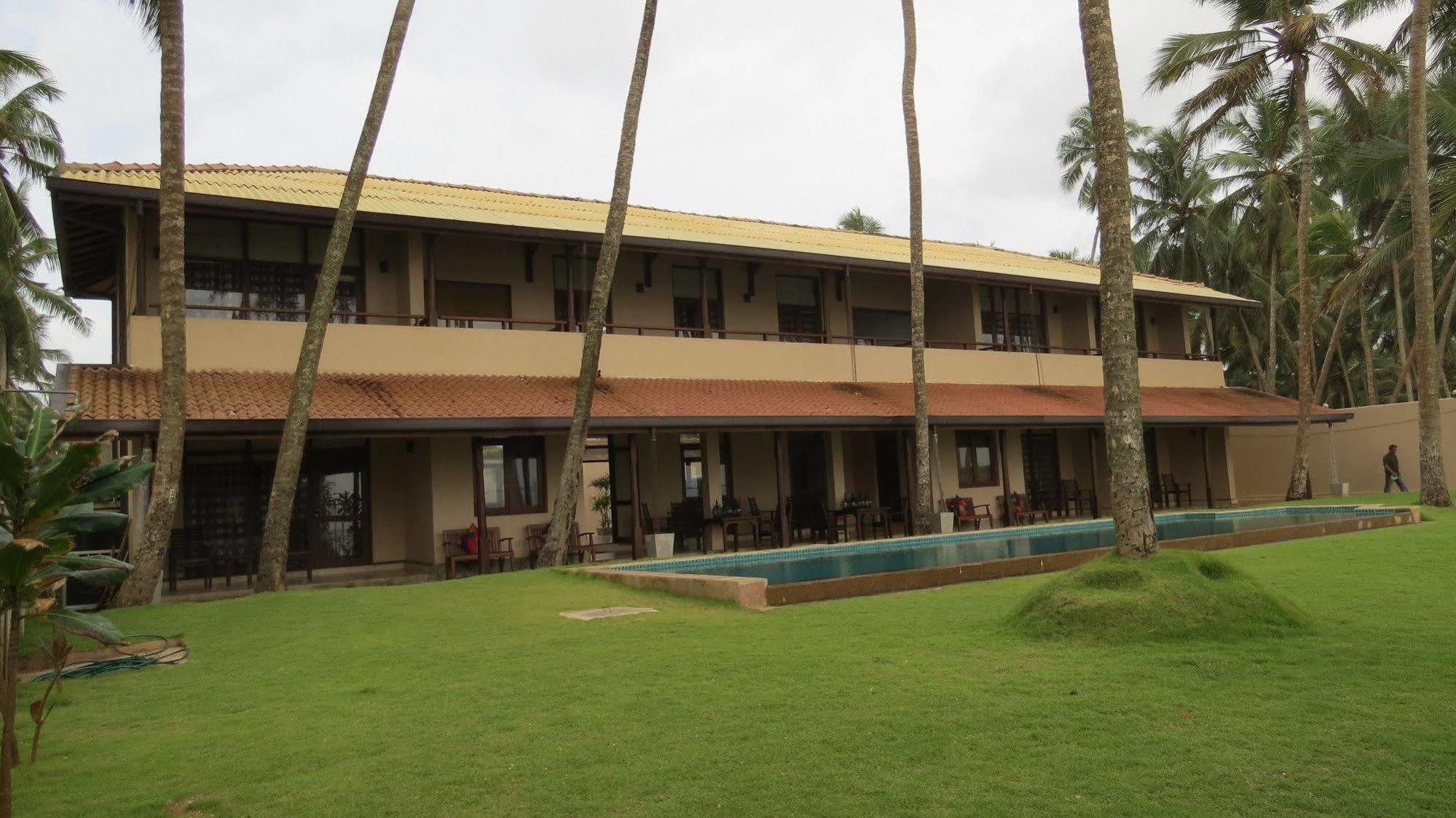 Maresia Beach Villa Wadduwa Exterior photo